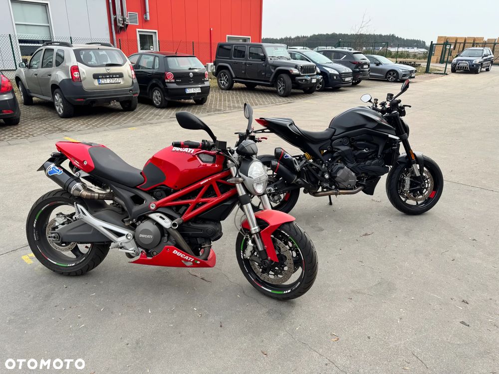 Ducati Monster - 1