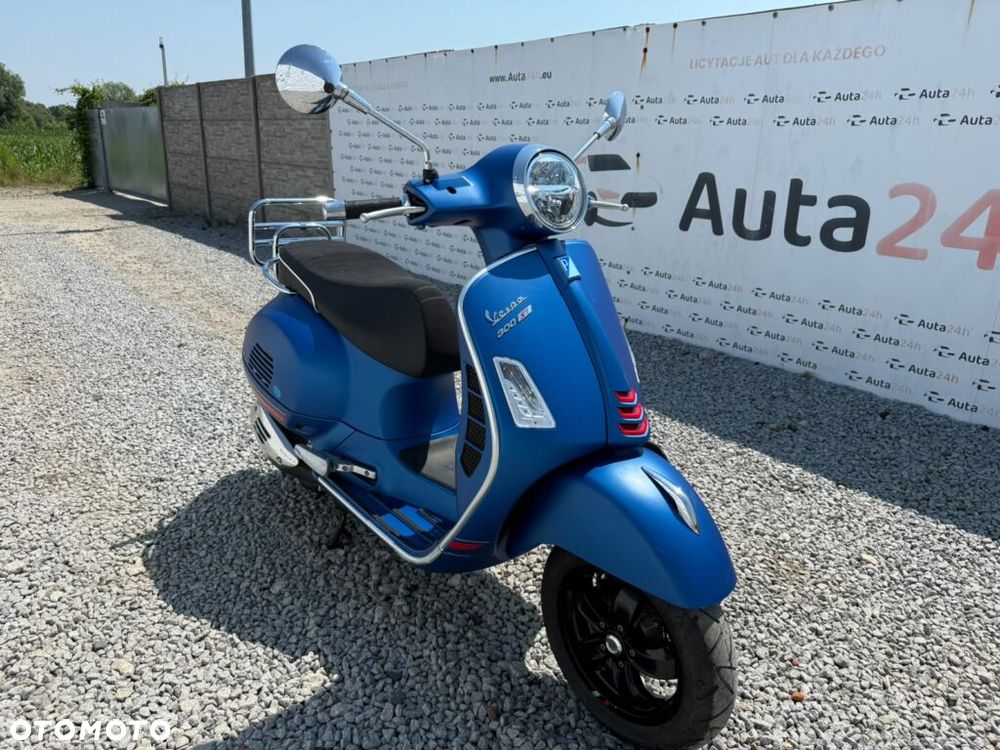 Piaggio Vespa - 1