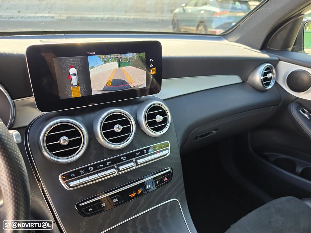 Mercedes-Benz GLC 300 de 4Matic 9G-TRONIC AMG Line - 11
