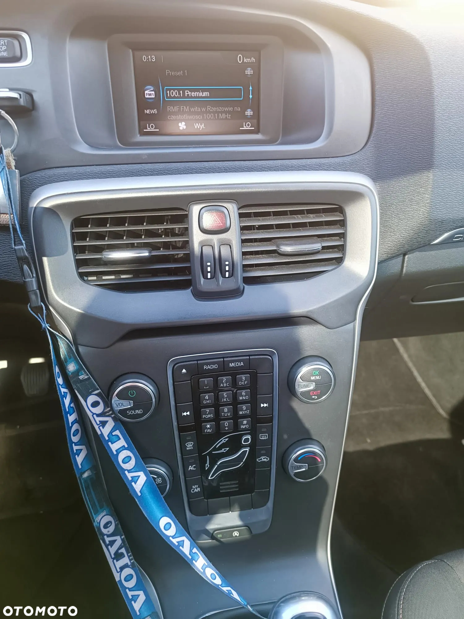 Volvo V40 Cross Country D2 - 20