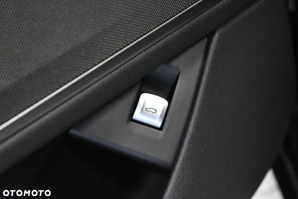 BMW Seria 7 740d xDrive - 9