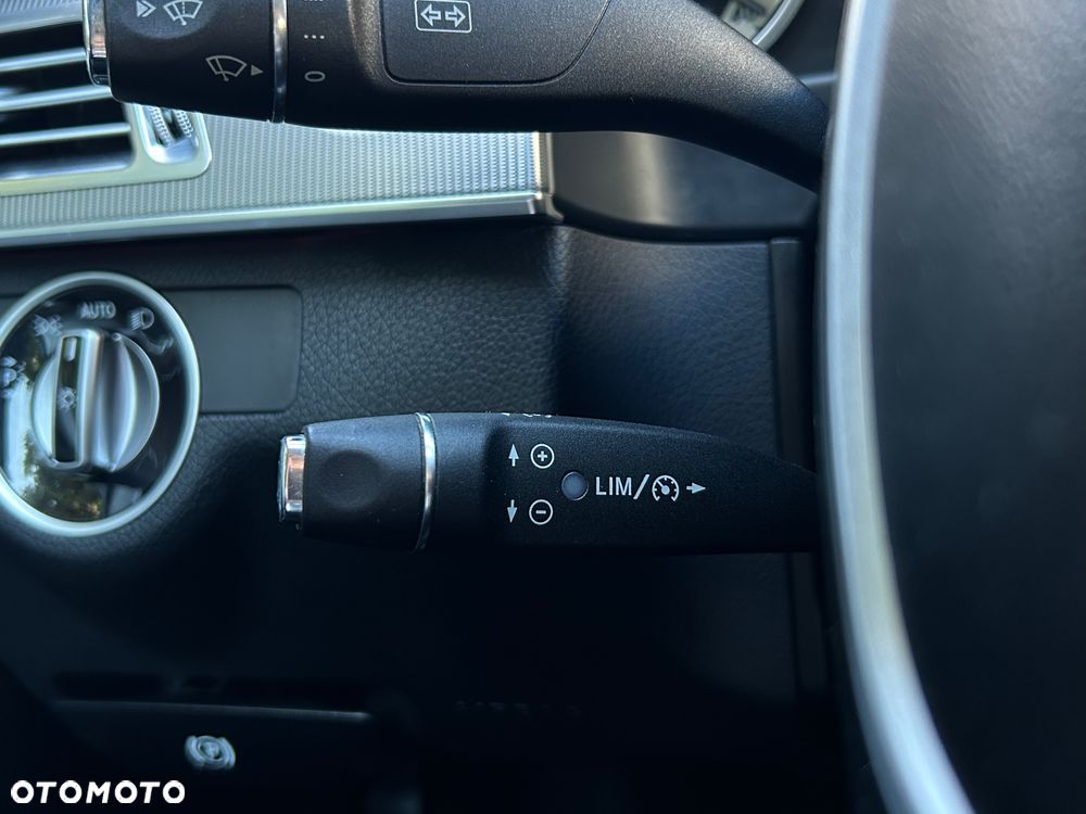 Mercedes-Benz Klasa E 220 BlueTEC 7G-TRONIC Avantgarde - 25