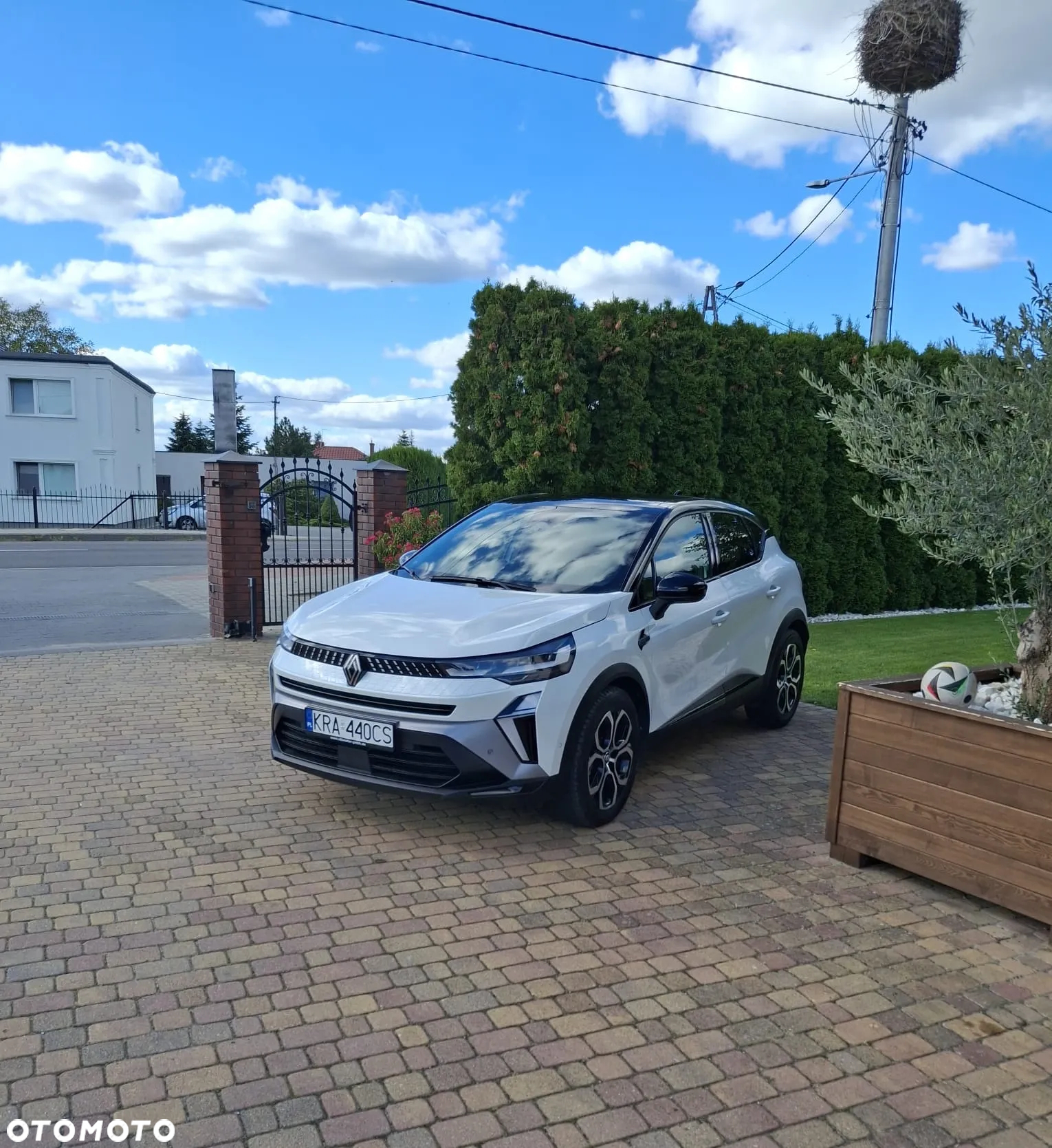 Renault Captur 1.6 E-TECH Full Hybrid 160 Esprit Alpine - 2