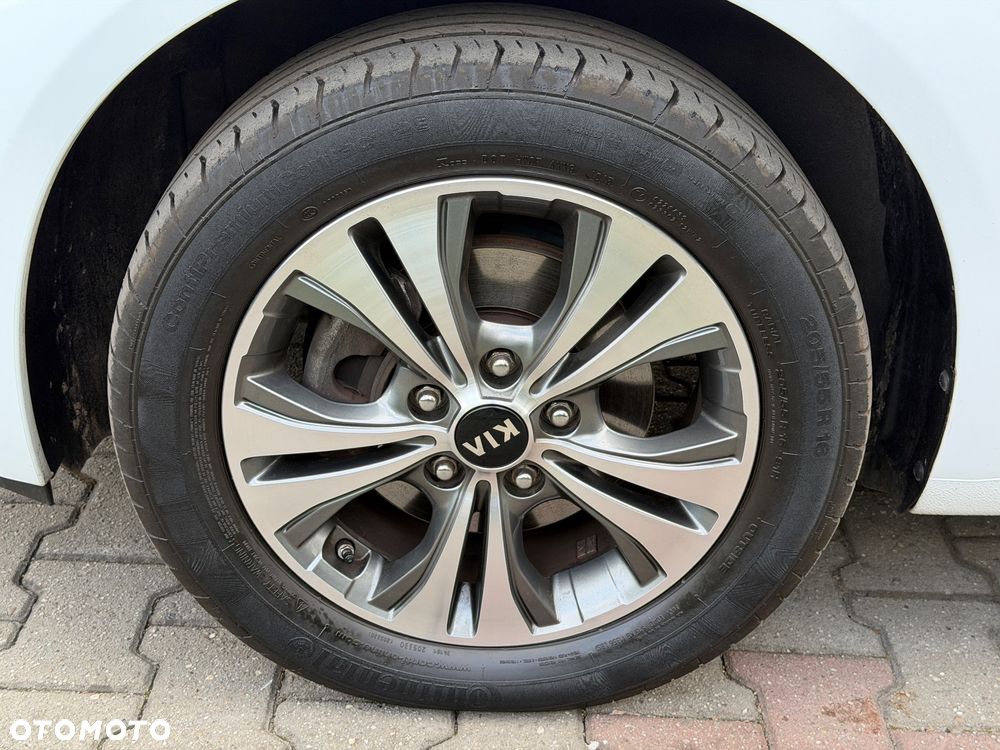 Kia Venga 1.4 CVVT Titanium Collection - 12