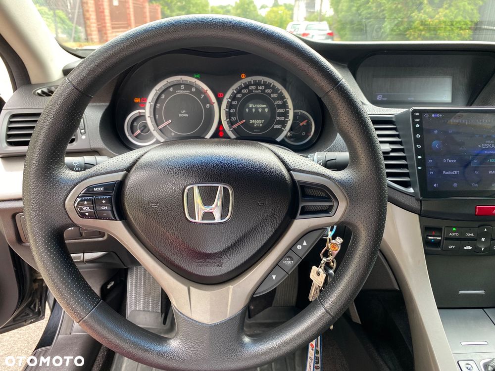 Honda Accord 2.0 Comfort - 8