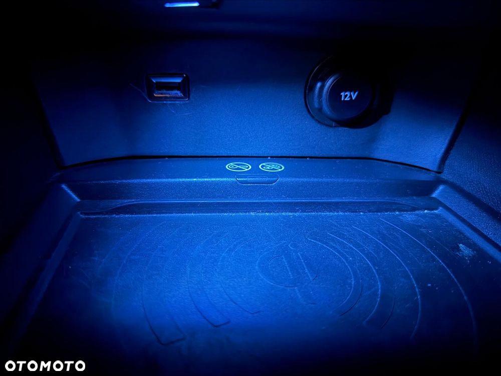 Peugeot 5008 1.6 PureTech GT S&S EAT8 - 33