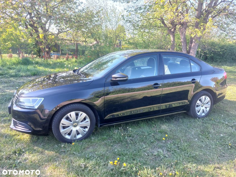 Volkswagen Jetta 1.4 TSI Comfortline - 1
