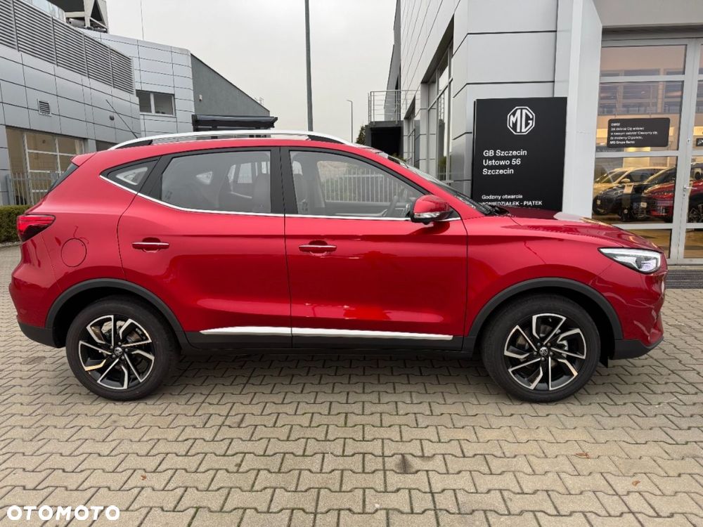 MG ZS - 6