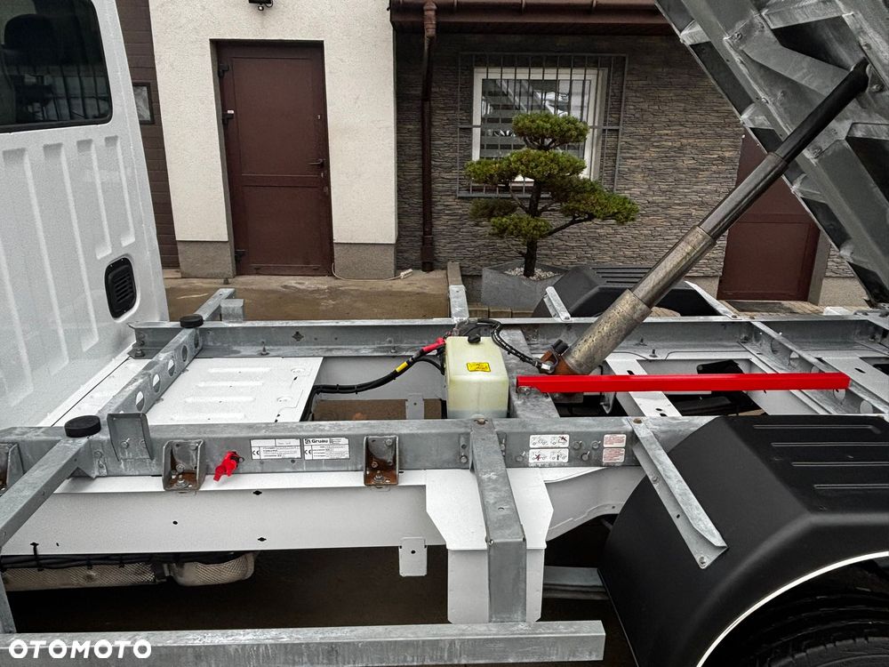 Renault Master Wywrotka na bliźniaku Kiper - 8