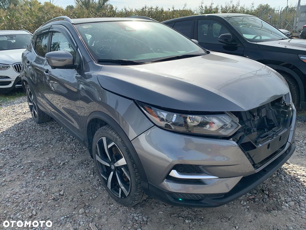Nissan Qashqai - 2