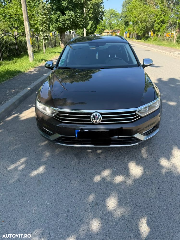 Volkswagen Passat - 2