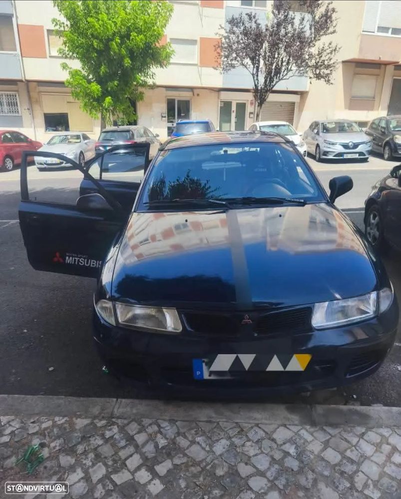 Mitsubishi Carisma Hatchback 1.6 GLX ABS - 1
