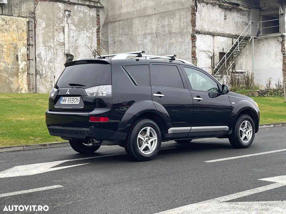 Mitsubishi Outlander 2.2 DI-D 4WD Invite - 6