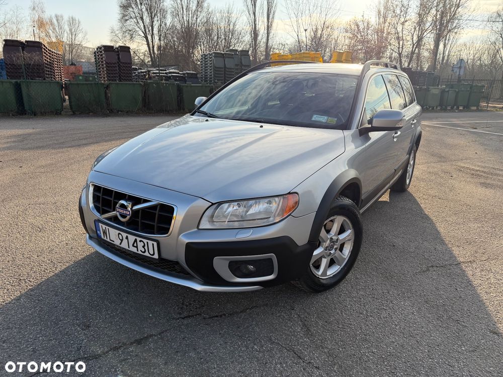 Volvo XC 70 3.2 AWD Momentum - 1