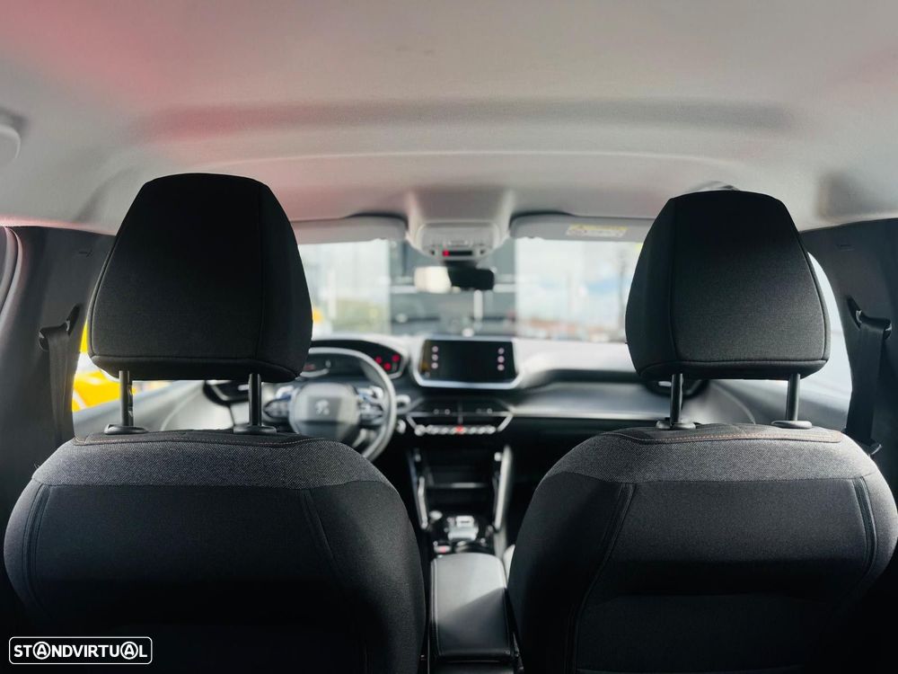 Peugeot 208 1.2 PureTech Allure Pack EAT8 - 31