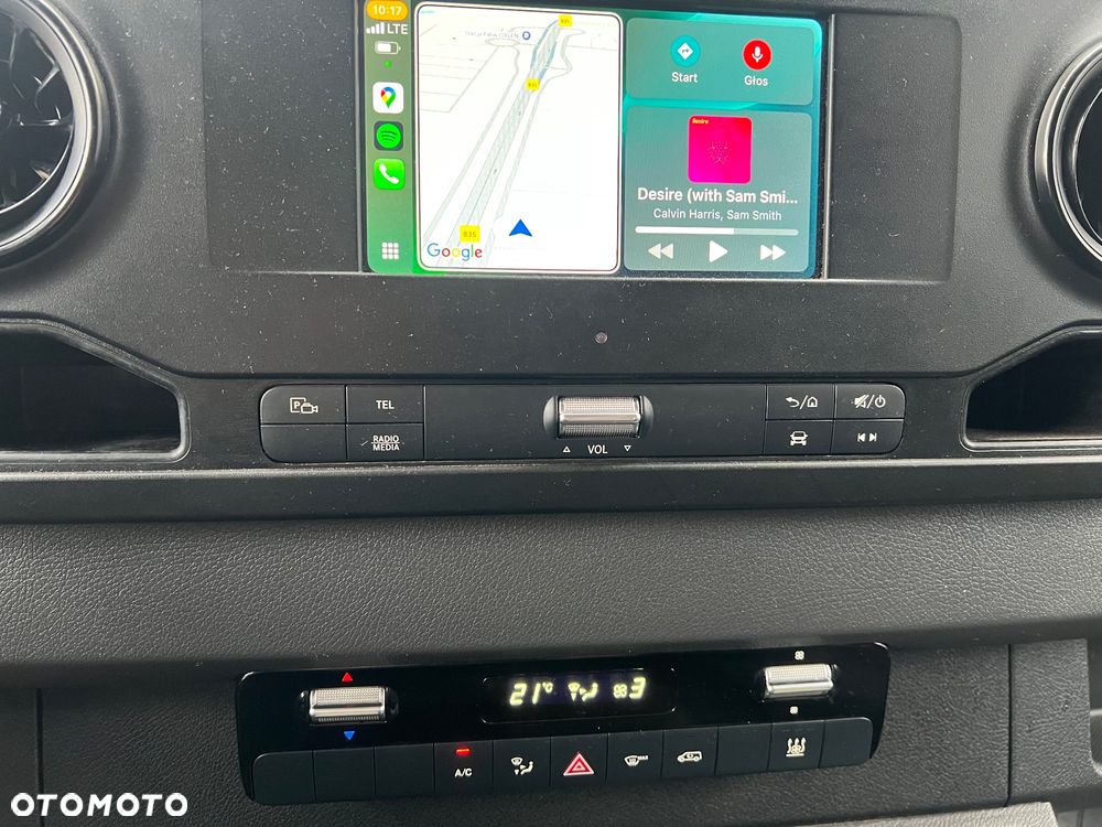 Mercedes-Benz Sprinter - 14