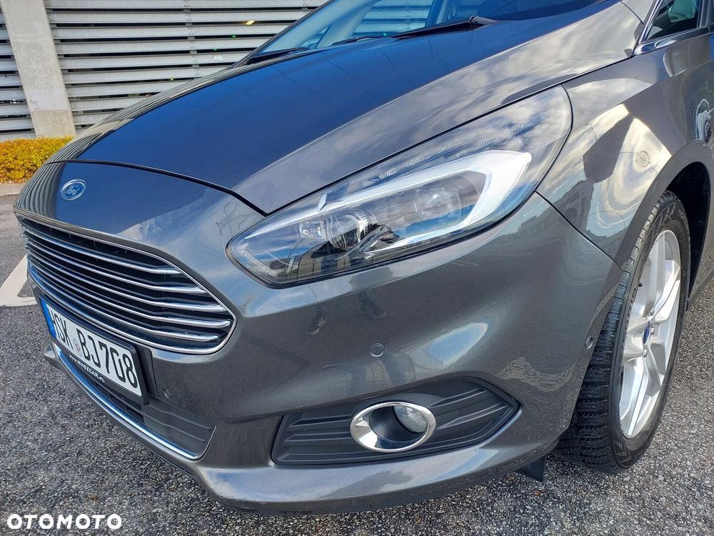 Ford S-Max 2.0 TDCi Titanium PowerShift - 13