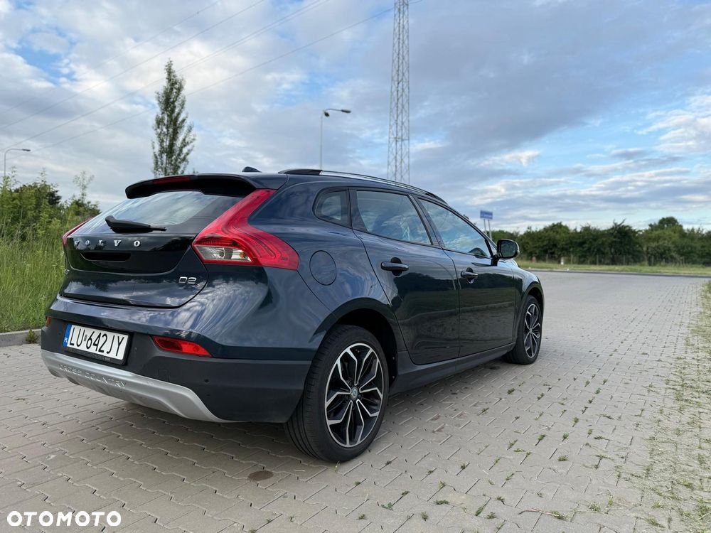 Volvo V40 D2 Momentum - 9