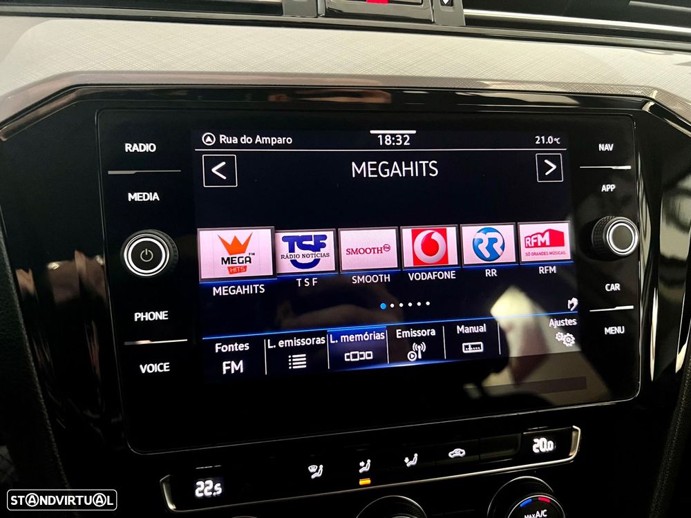 VW Passat Variant 1.6 TDI Confortline DSG - 20