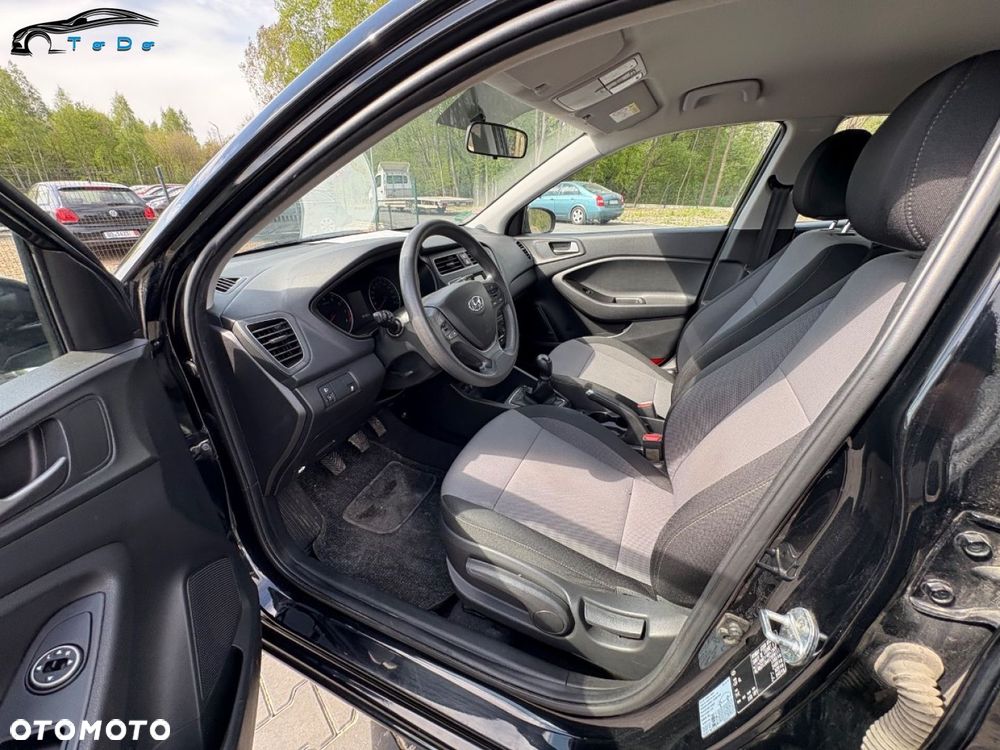 Hyundai i20 1.2 GO - 11