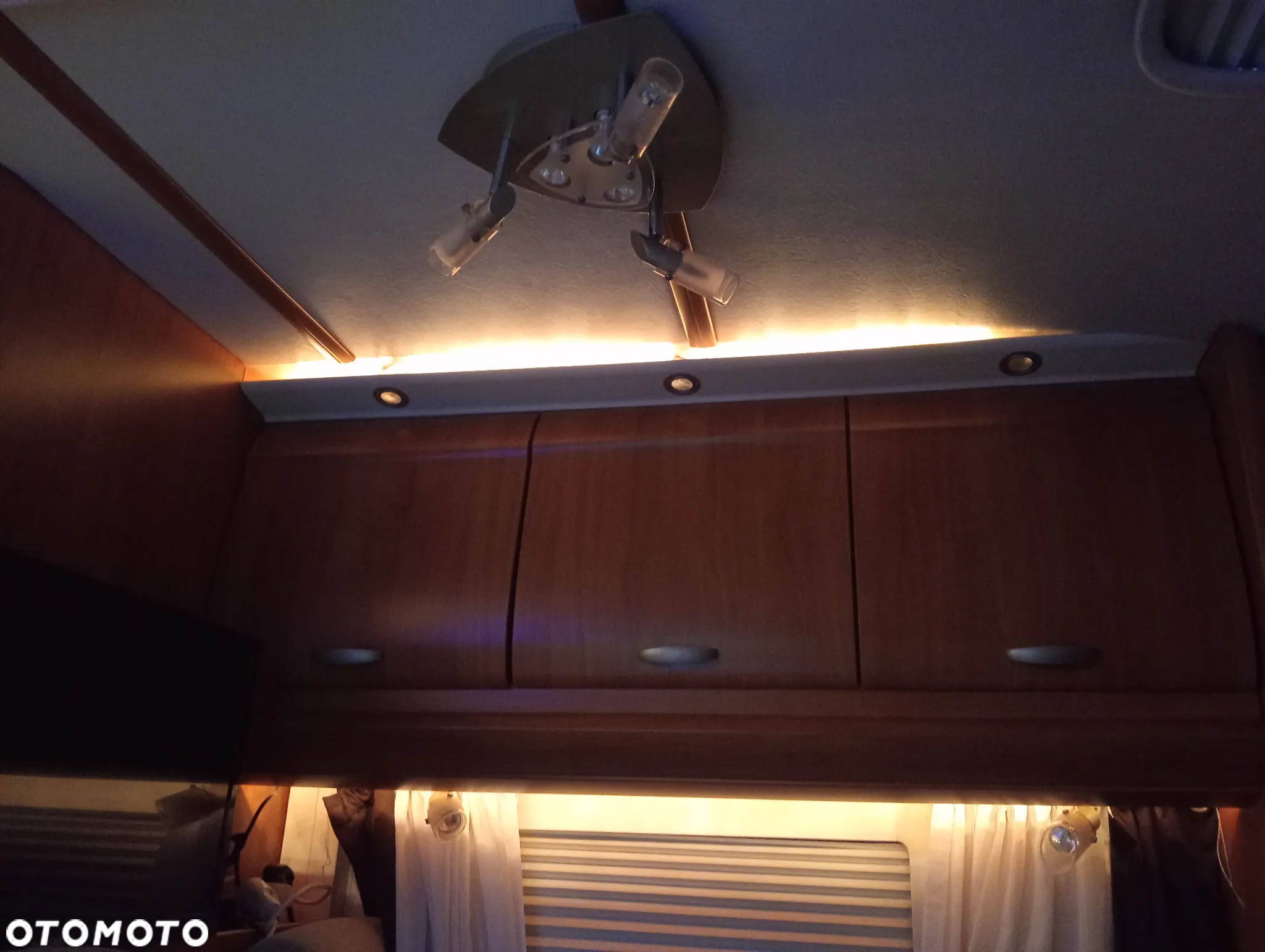 Ford Transit - 10
