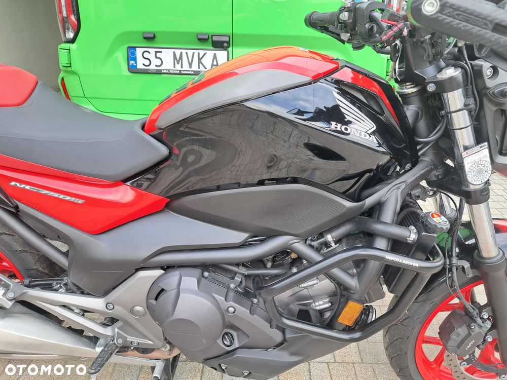 Honda NC - 27