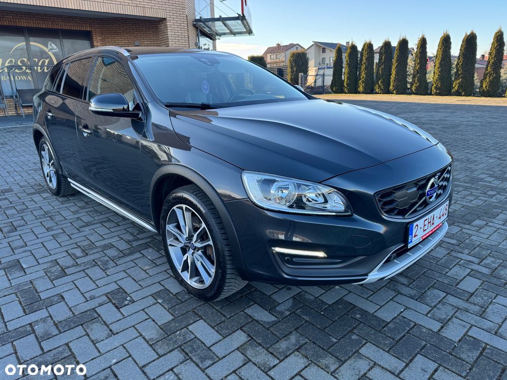 Volvo V60 Cross Country D3 Momentum - 7