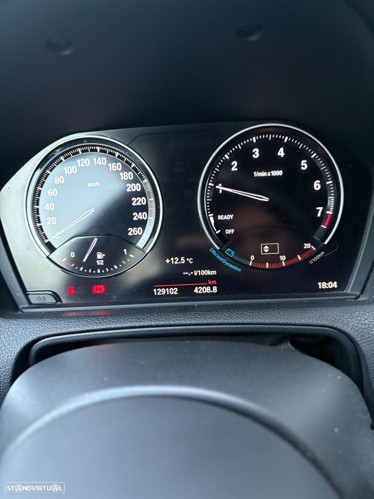 BMW 118 i Pack M - 11