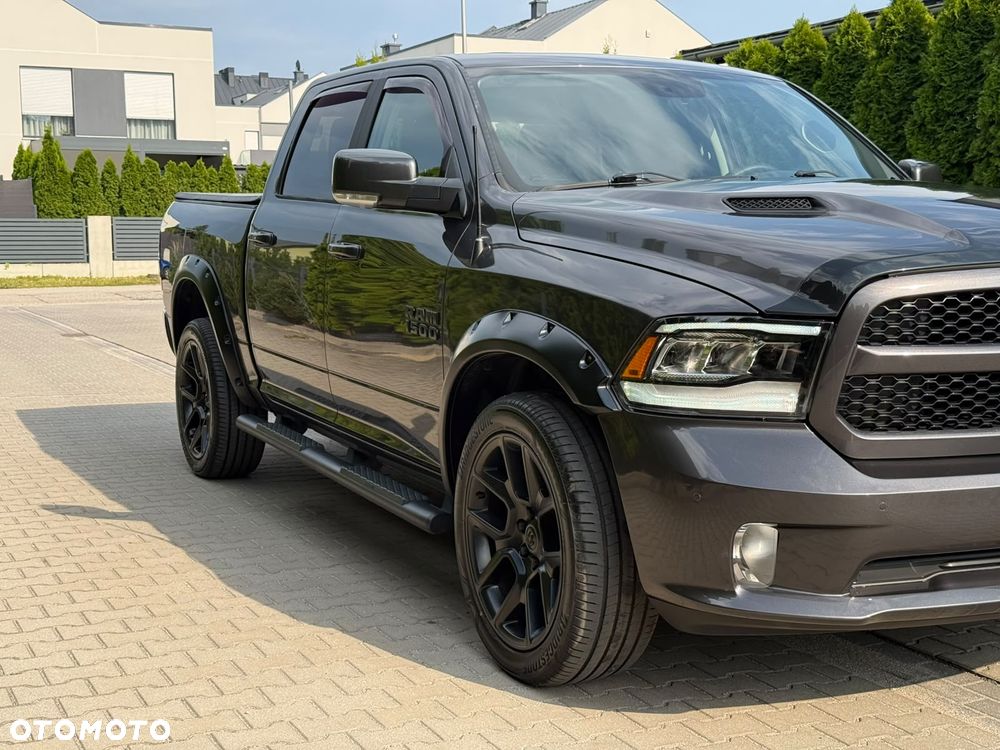 RAM 1500 Crew Cab MB Sport - 15
