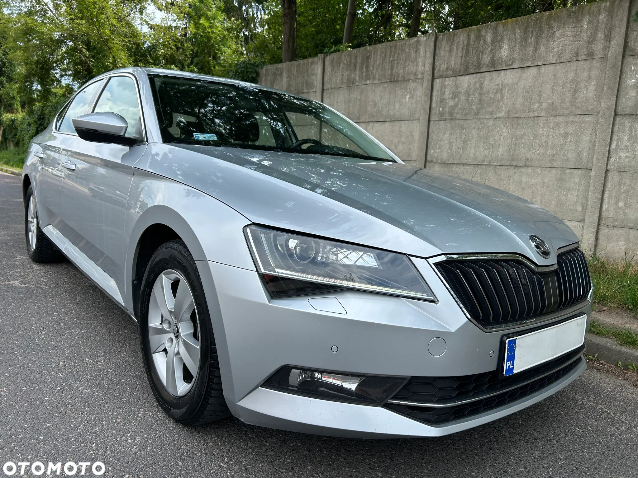 Skoda Superb 1.8 TSI Ambition DSG - 35