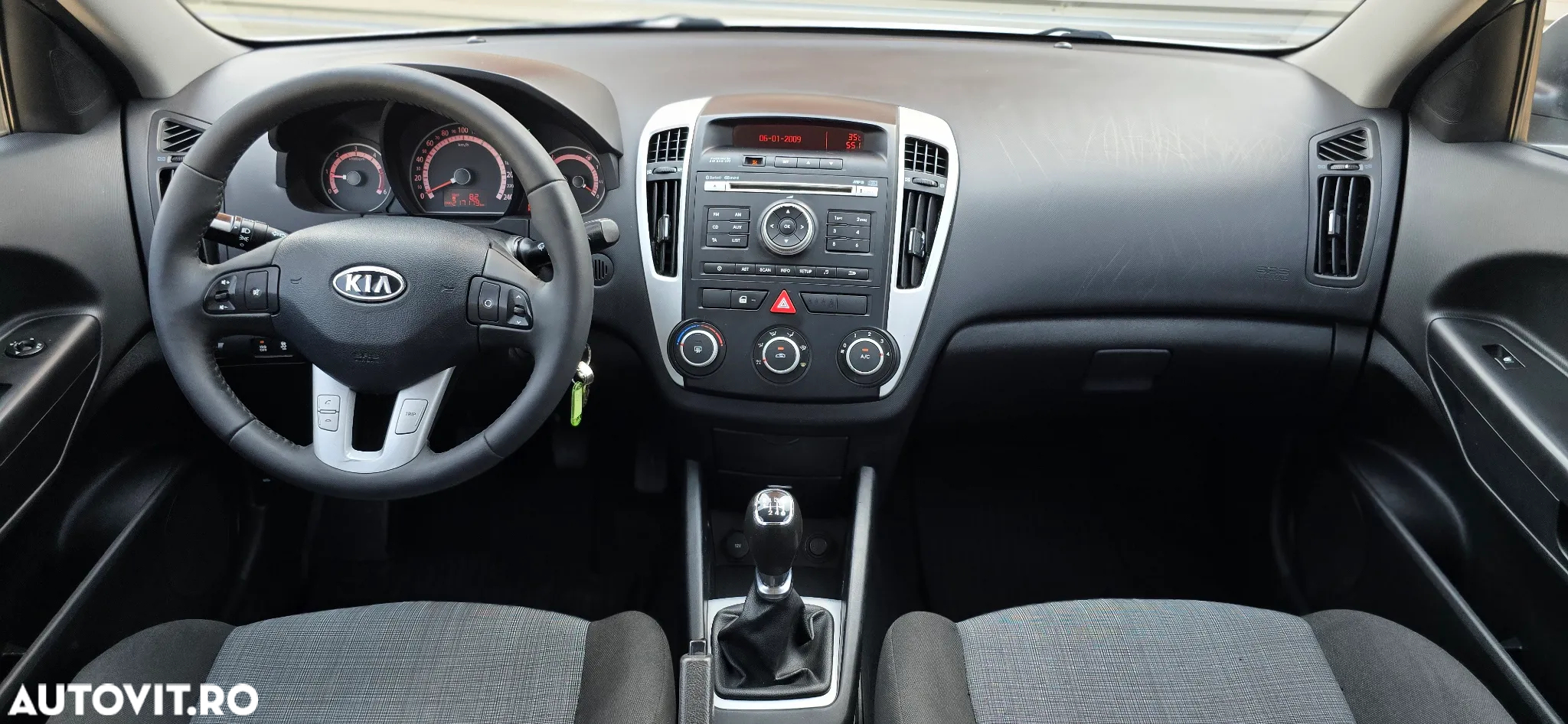 Kia Ceed - 7