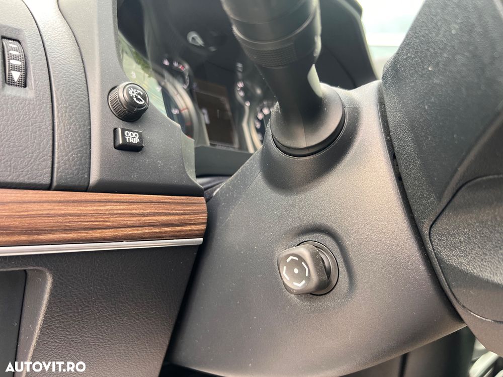 Toyota Land Cruiser 2.8l Turbo D-4D A/T AVS 5 locuri Luxury - 18