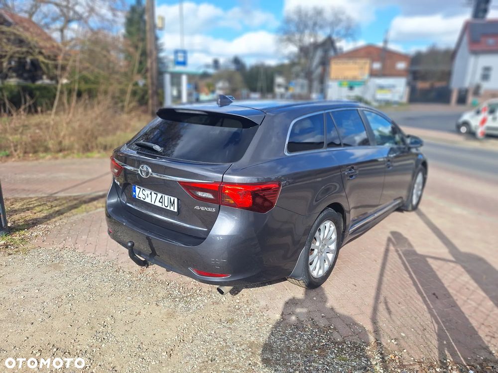 Toyota Avensis 2.0 D-4D Active Business - 9