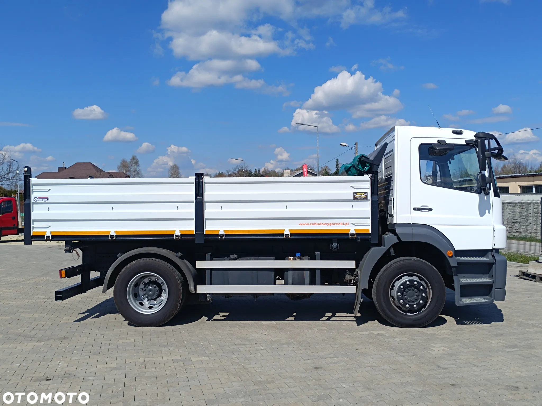 Mercedes-Benz AXOR  1829, 1824, 1823, 1828 Kiper Wywrotka Dmc 18t Ładownosc 10.500kg Idealny stan - 2