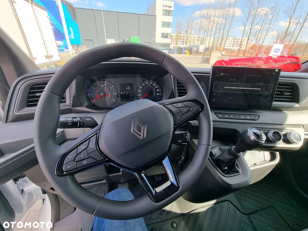Renault Master - 22