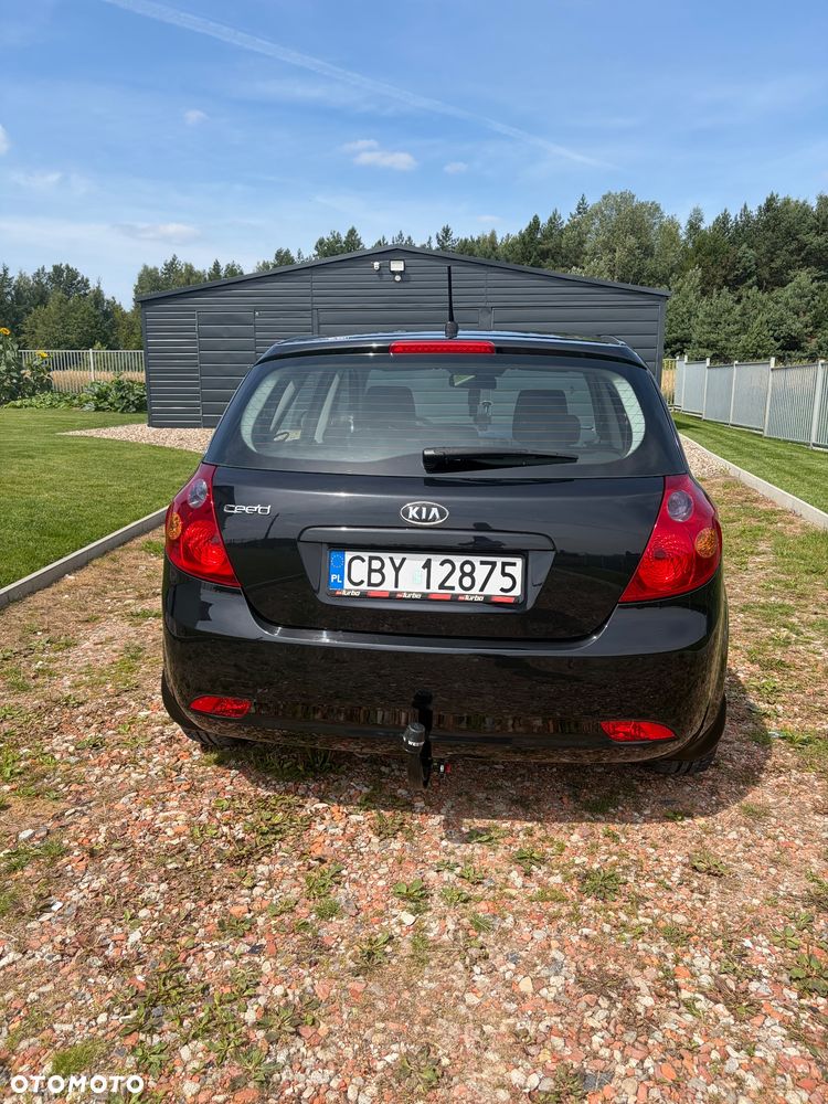 Kia Ceed 1.6 Comfort - 6