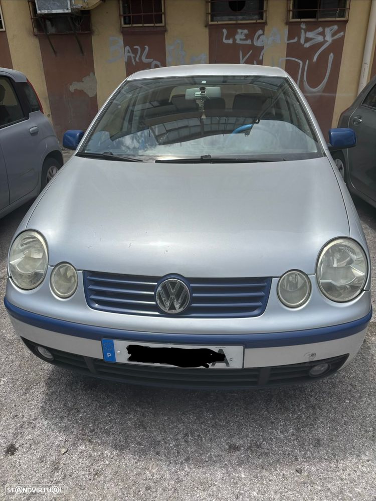 VW Polo 1.4 Confortline - 1