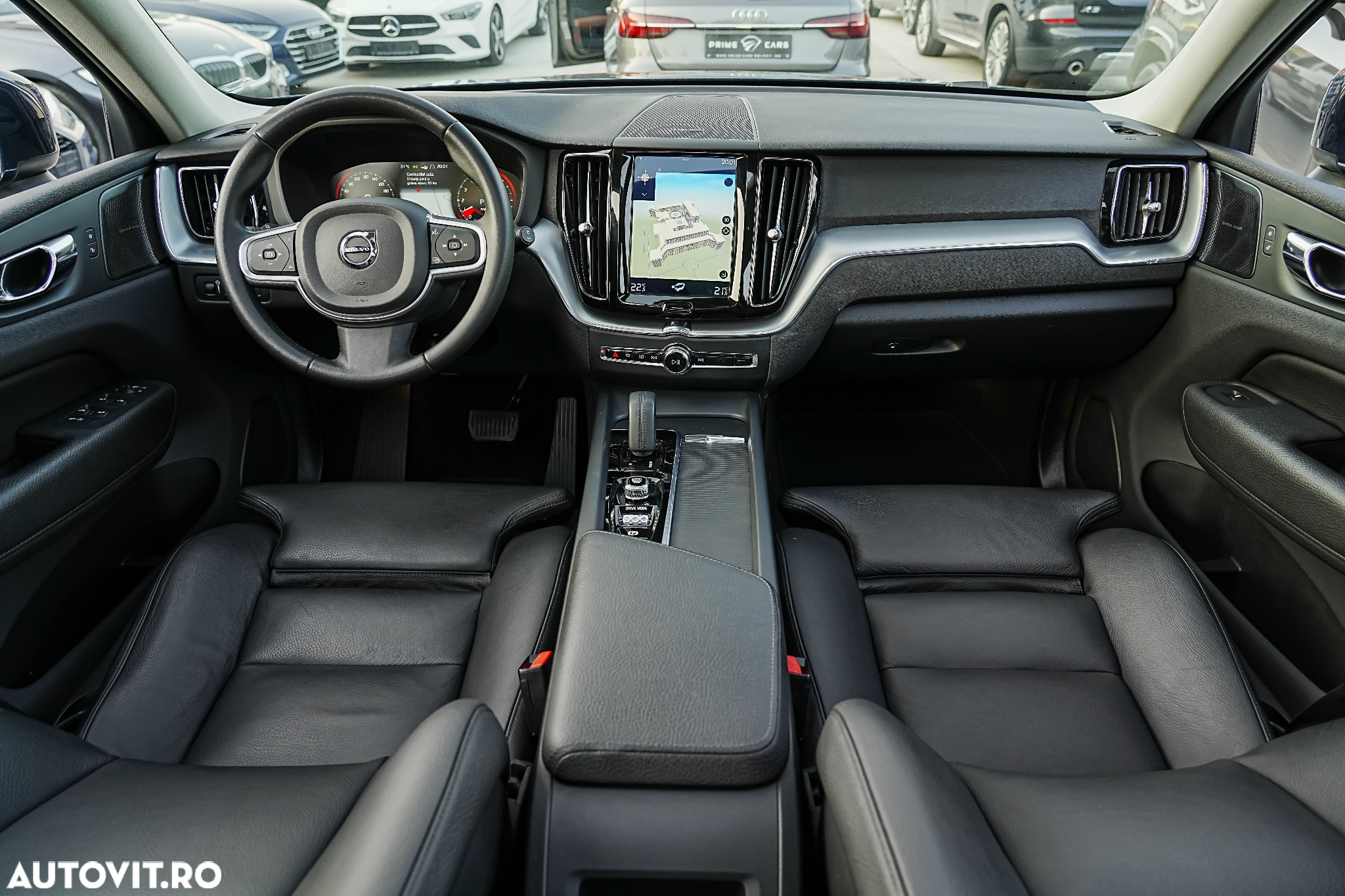 Volvo XC 60 T8 Twin Engine AWD Momentum - 3