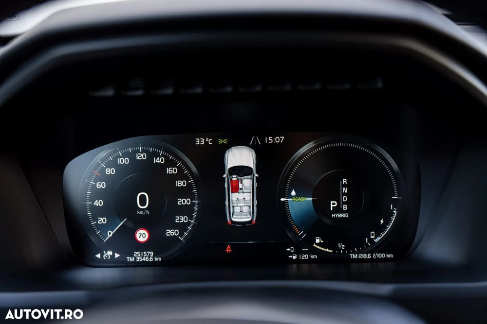 Volvo XC 90 T8 AWD Twin Engine Geartronic Inscription - 28
