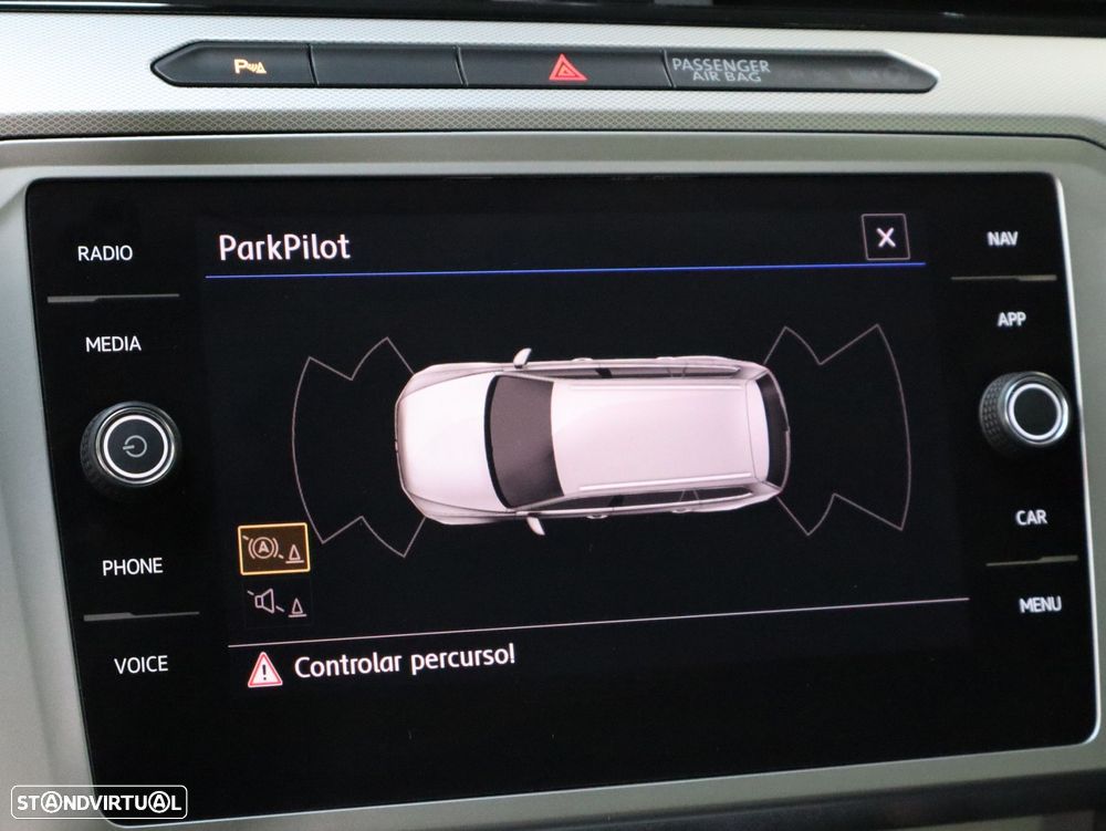 VW Passat Variant 2.0 TDi Confortline DSG - 13