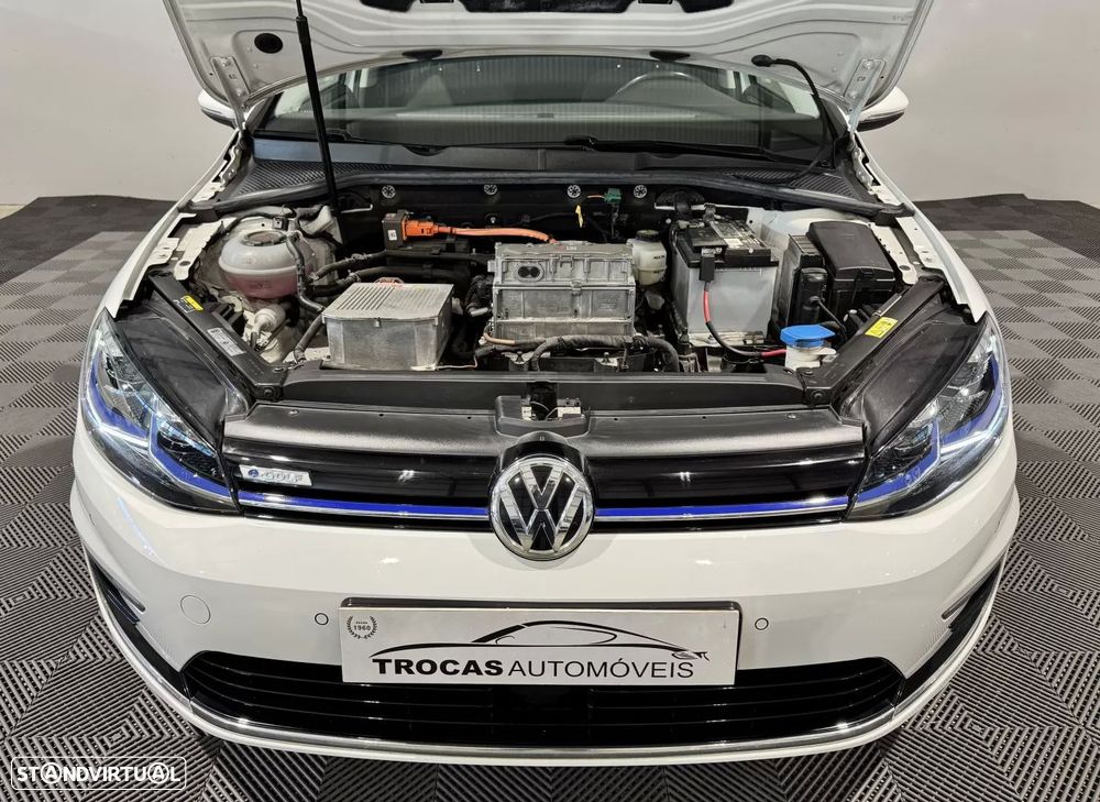 VW e-Golf AC/DC - 10