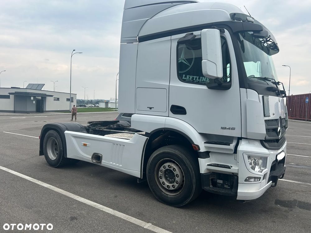 Mercedes-Benz arocs - 3