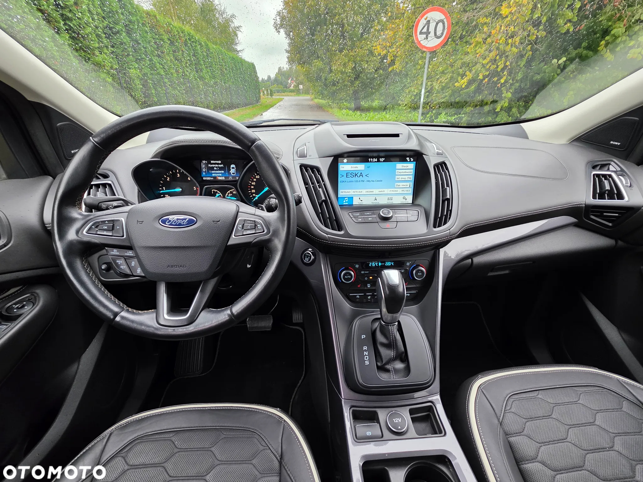 Ford Kuga - 4