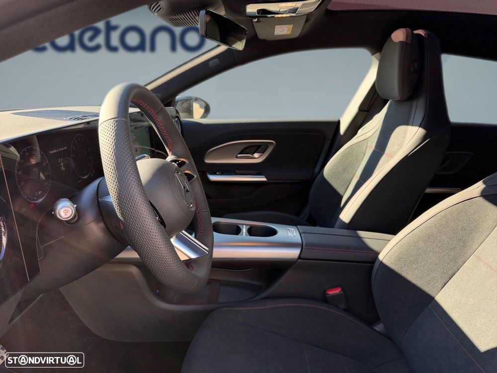 Mercedes-Benz CLA 250+ EQ Shooting Brake - 15