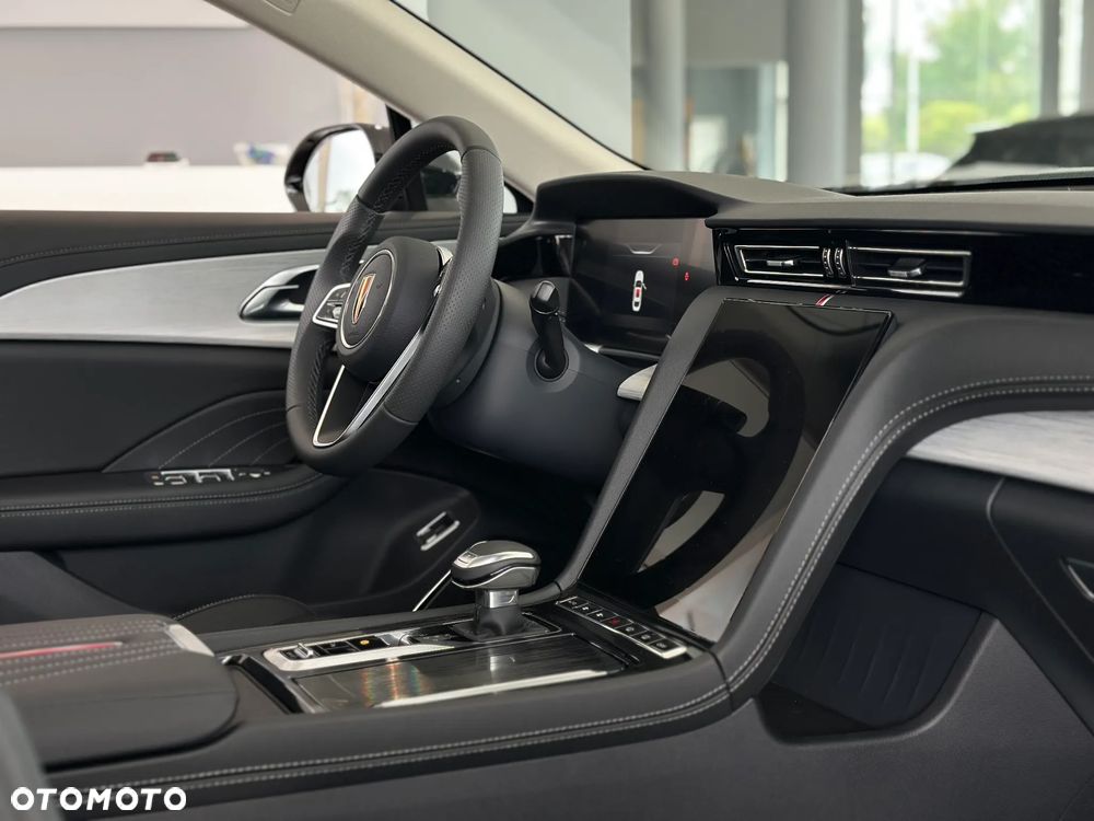 Hongqi H5 2.0T Comfort - 6