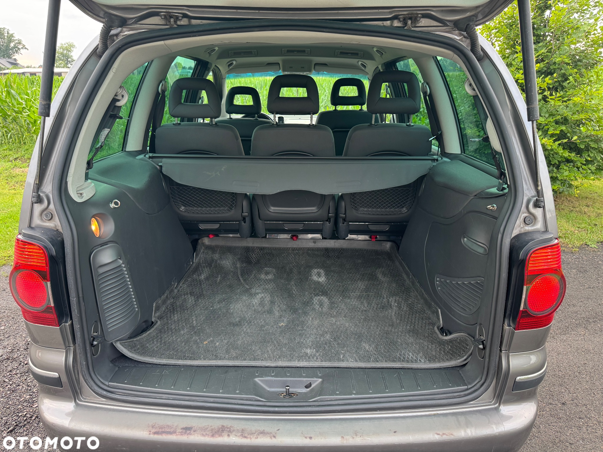 Volkswagen Sharan 1.8 5V Turbo United - 14