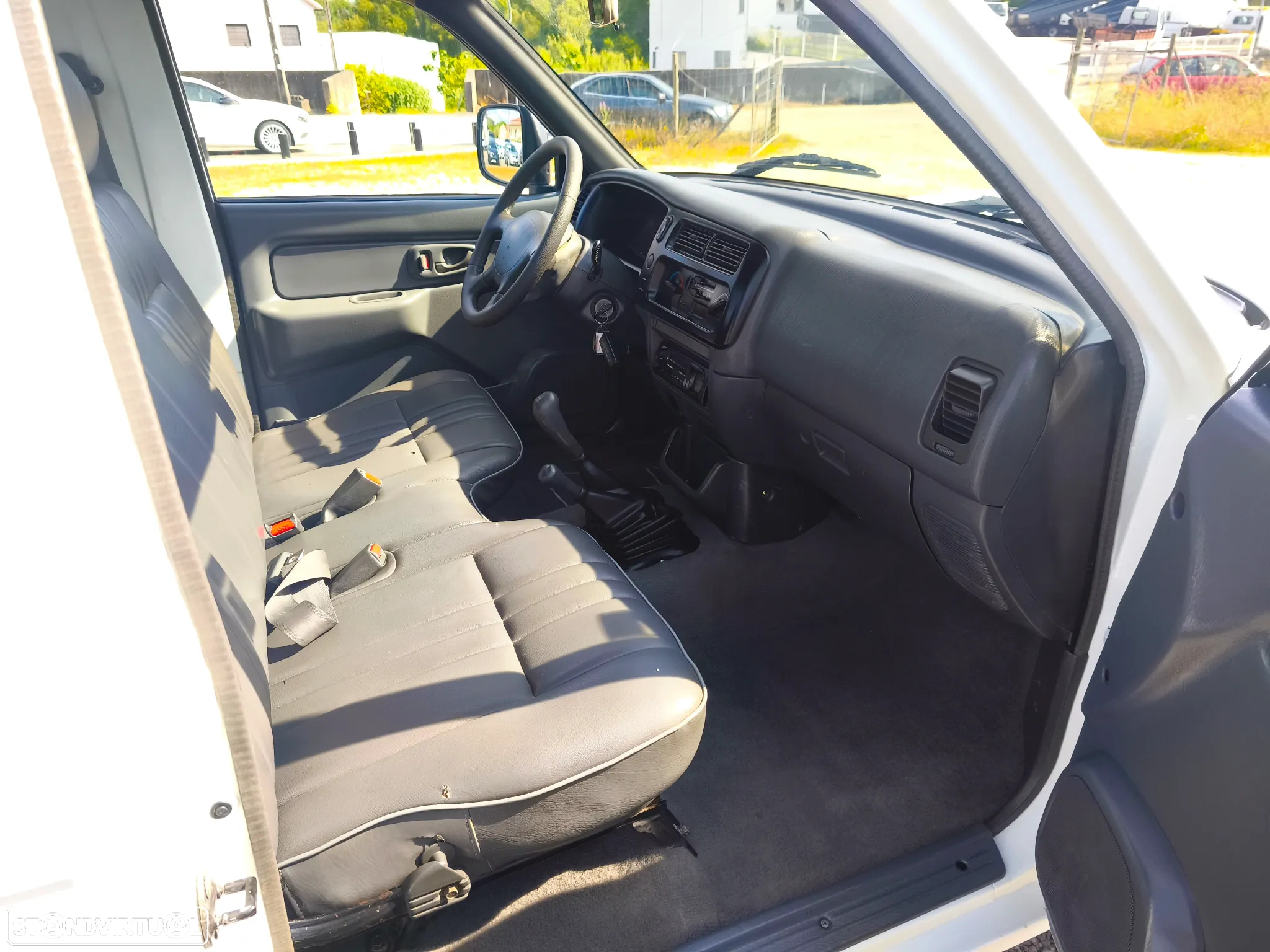 Mitsubishi L200 4x4 - 6