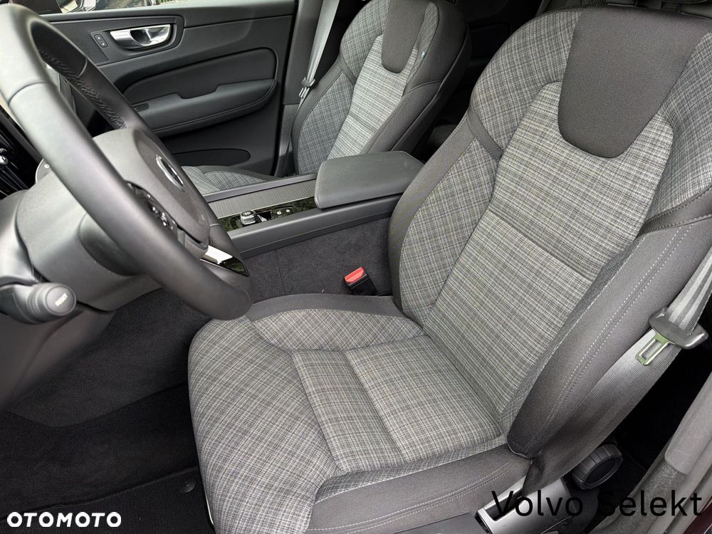 Volvo XC 60 - 21