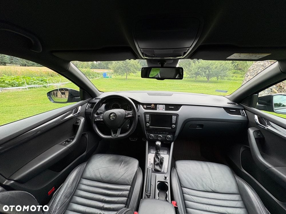 Skoda Octavia 2.0 TDI RS DSG - 13