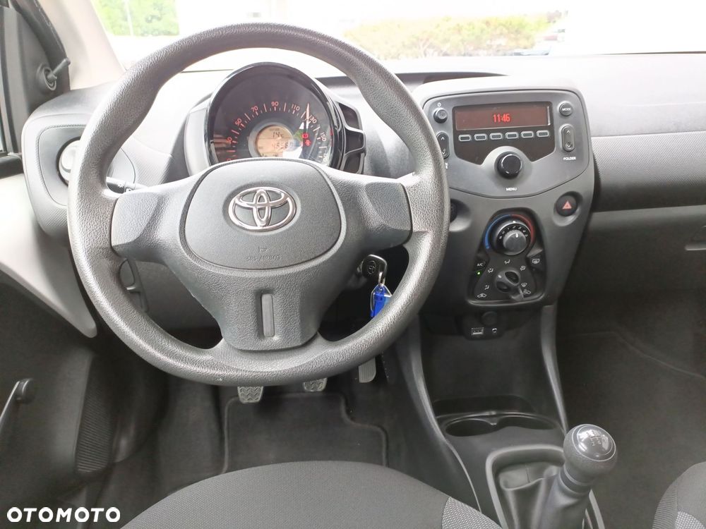 Toyota Aygo - 15